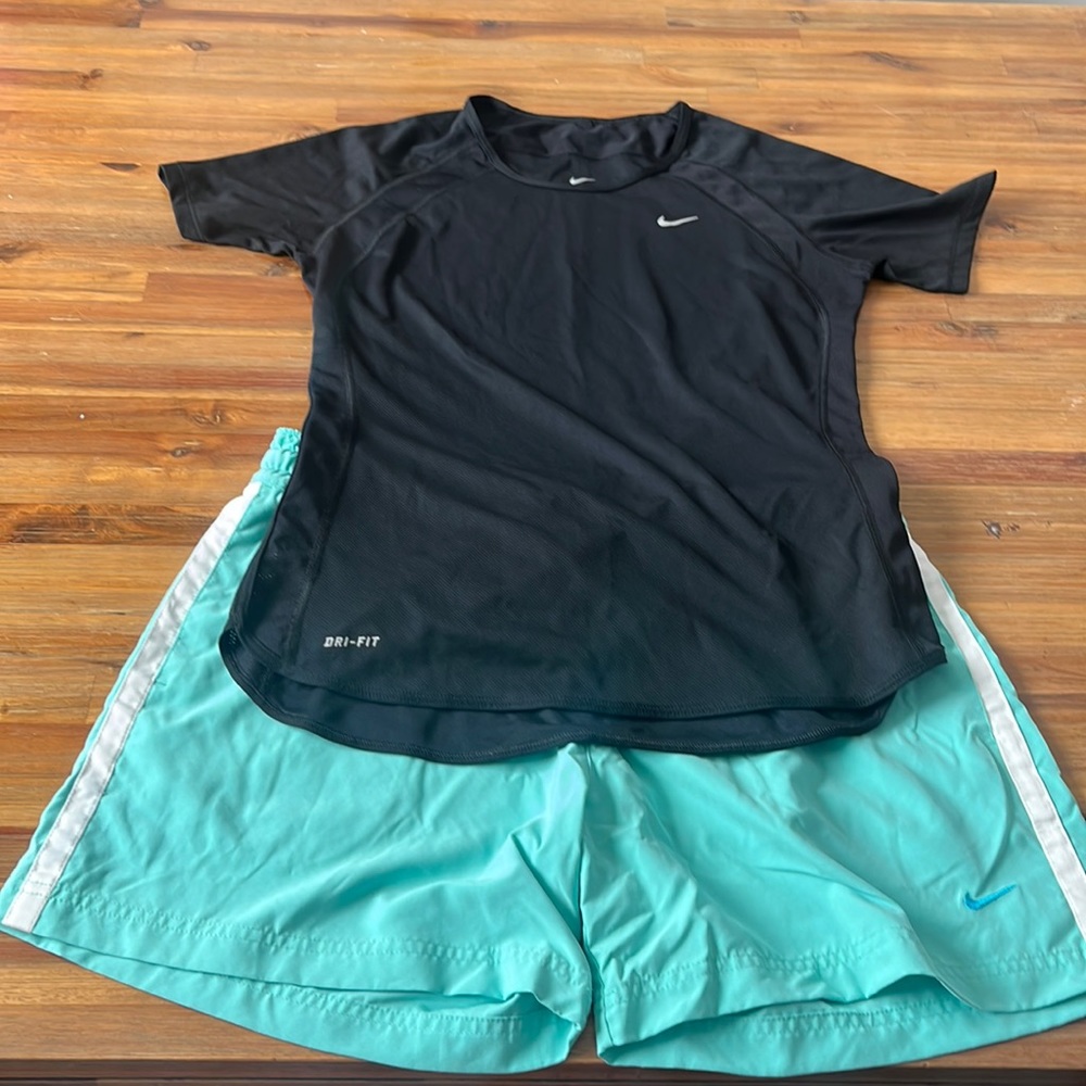 Nike Women's Workout Shorts and Short Sleeve Tshirt S, M